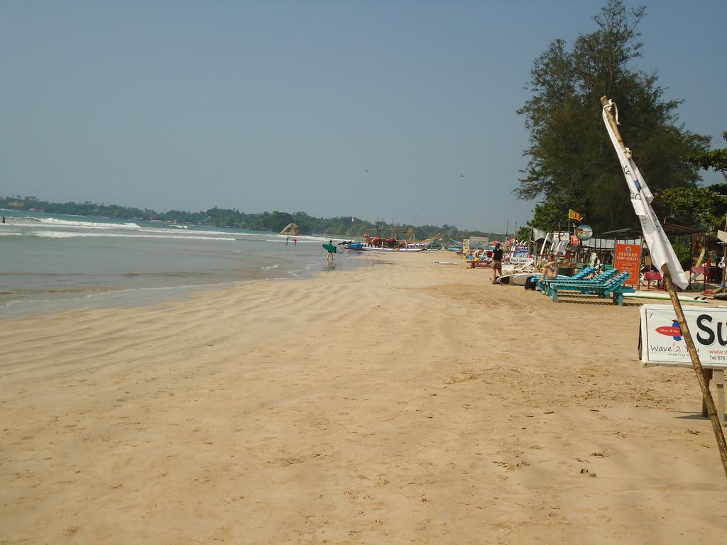 Ranmitha Villa Weligama Exteriör bild